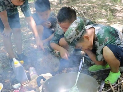 鍛造青春，磨礪意志——北京封閉式蛻變25天軍旅夏令營活動方案